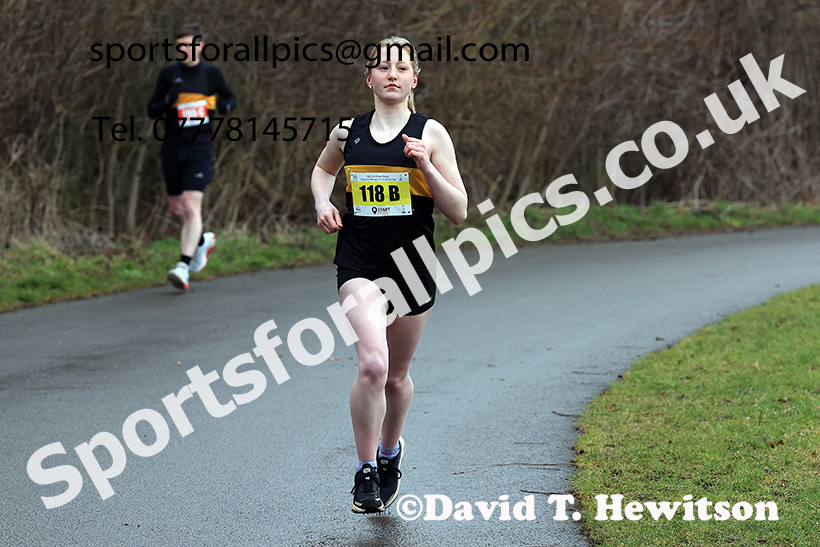 Senior Women and Over-35s Women 2025 NECAA Royal Signals Road Relays Champs.,  Hetton Lyons Country Park, Hetton le Hole, County Durham. Photo: David T. Hewitson/Sports for All Pics